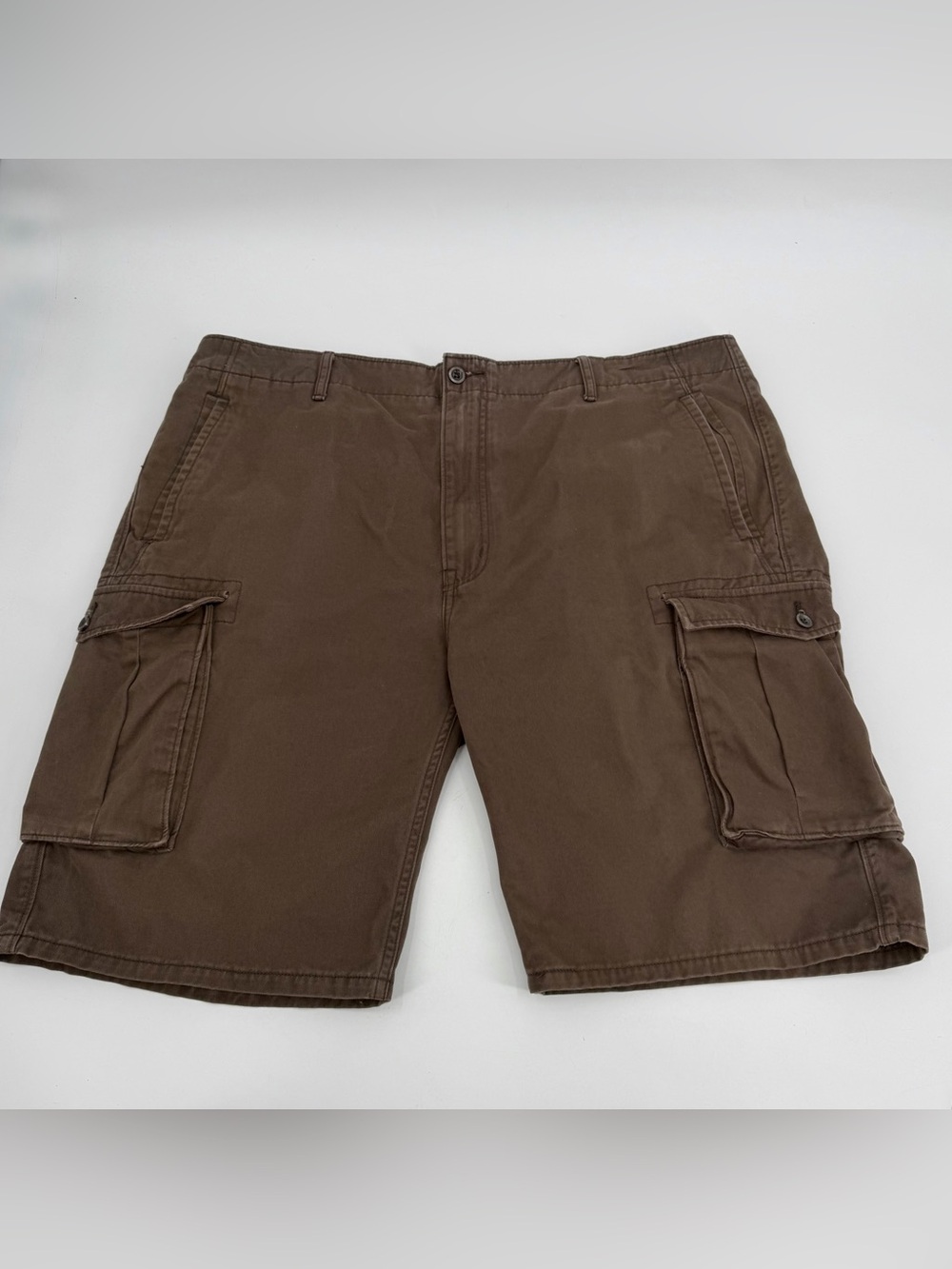 Levi’s Cargo Shorts Men’s 42 Brown Pockets Baggy Pockets Utility Grunge READ